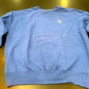 Champion sweater. Size medium blue color.